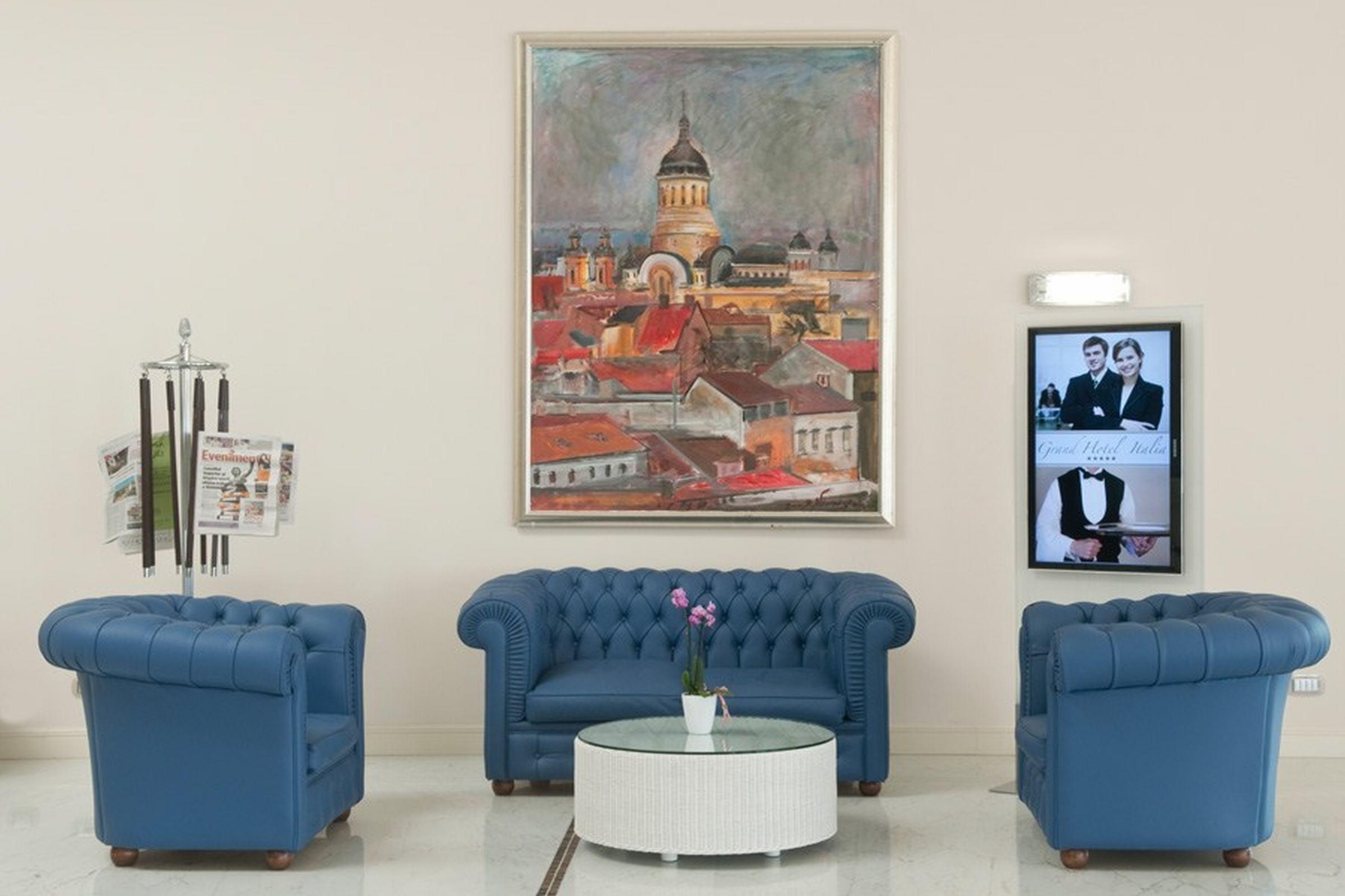 Grand Hotel Italia Κλουζ-Ναπόκα Εξωτερικό φωτογραφία The lobby of the Turkish Embassy in Berlin