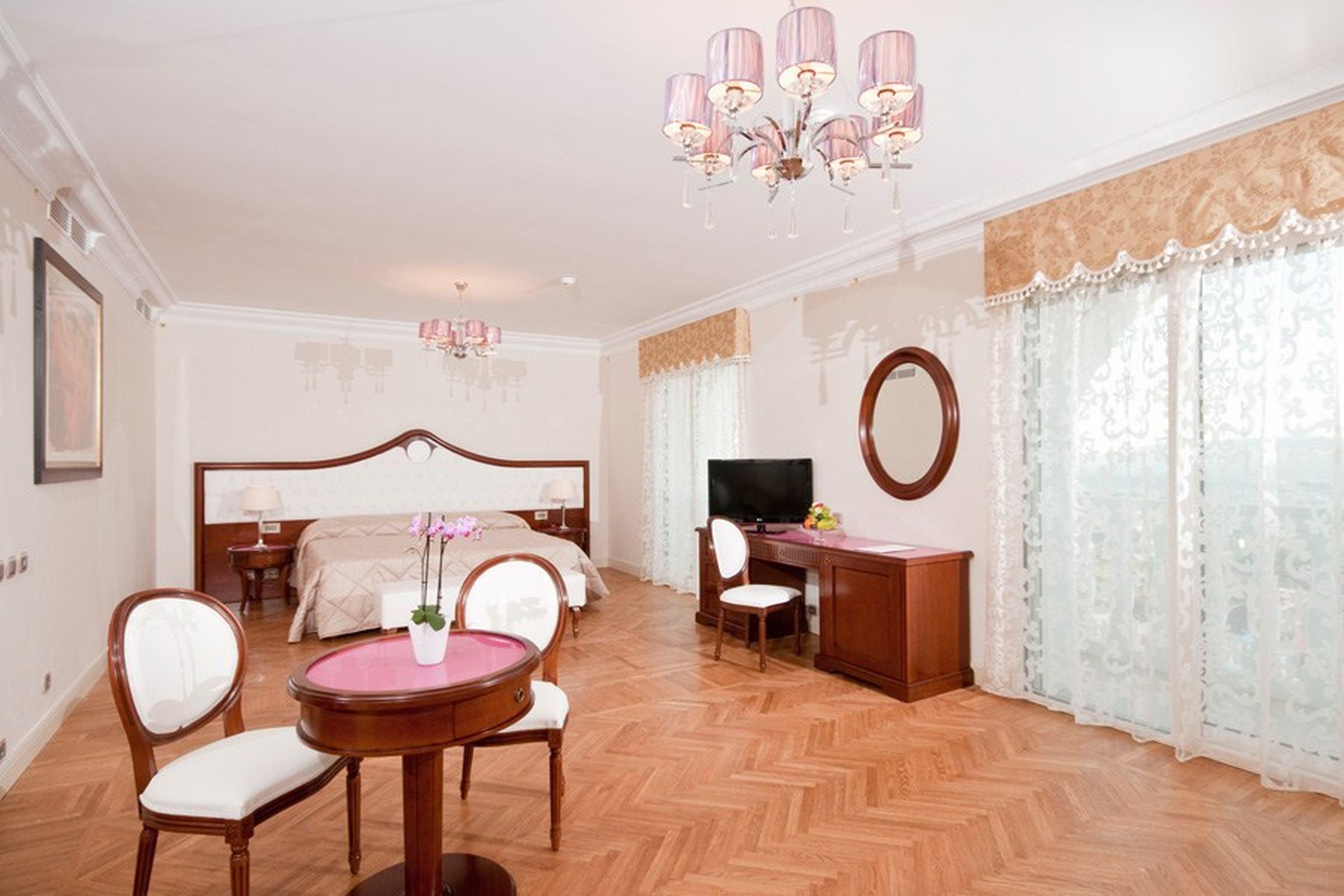 Grand Hotel Italia Κλουζ-Ναπόκα Εξωτερικό φωτογραφία
