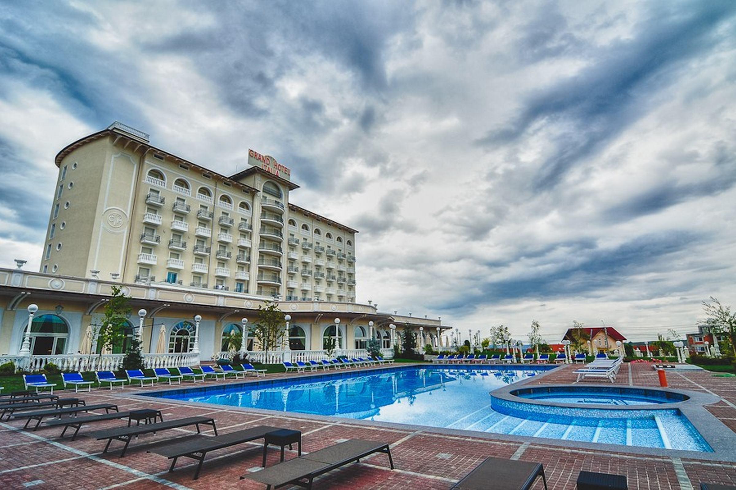 Grand Hotel Italia Κλουζ-Ναπόκα Εξωτερικό φωτογραφία