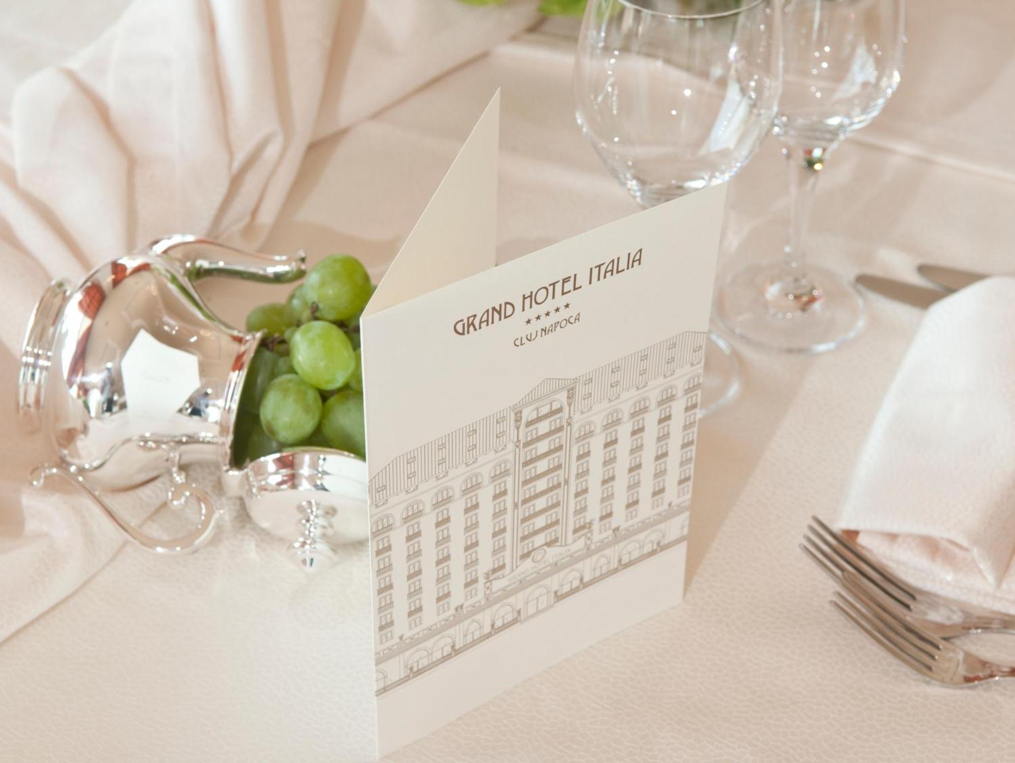 Grand Hotel Italia Κλουζ-Ναπόκα Εξωτερικό φωτογραφία Menu